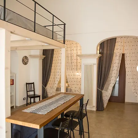 Fox House Апартаменты